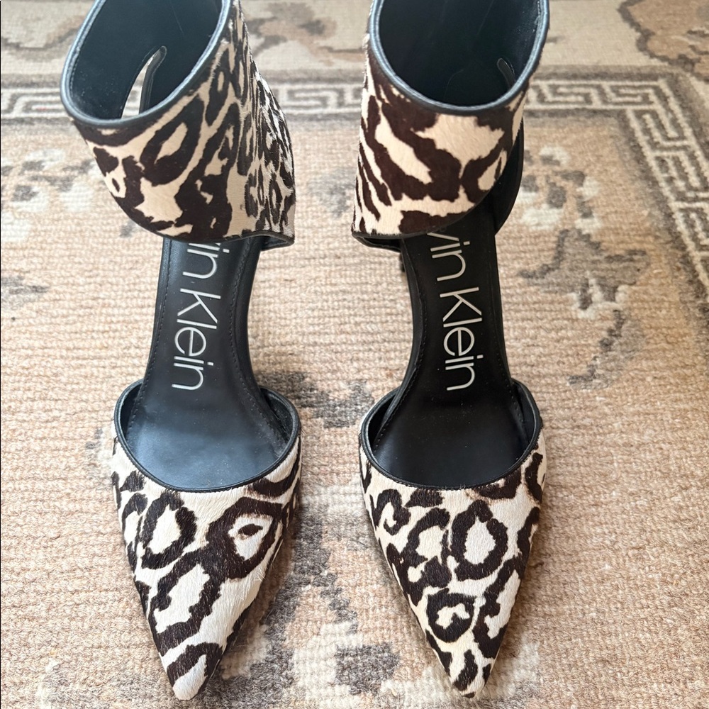 Calvin Klein Animal Print Heels: Excellent Cond.